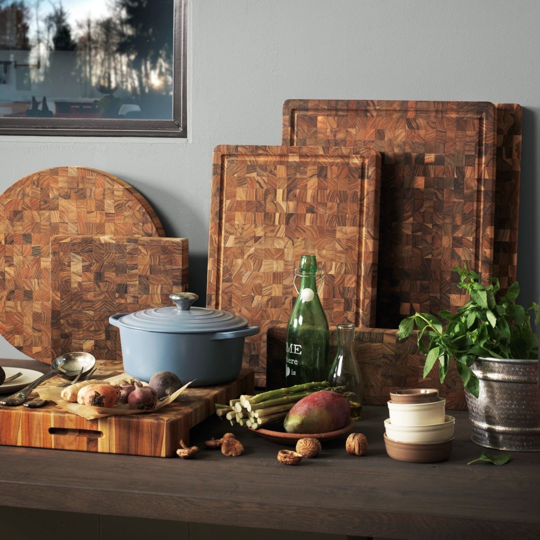 TeakHaus End Grain Cutting/Serving Board w/Hand Grip + Juice Canal (Rectangle) | 16" x 12" x 1.5" TeakHaus End Grain Cutting/Serving Board W/Hand Grip + Juice Canal (Rectangle) | 16" X 12" X 1.5" -All-Clad Shop 03.2 butcher