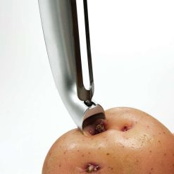 OXO Pro Swivel Peeler 4 OXO Pro Swivel Peeler -All-Clad Shop 1057966 oxo pro swivel peeler 2