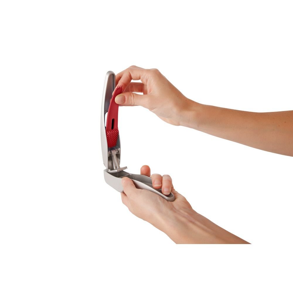 Zyliss Susi 3 Garlic Press Zyliss Susi 3 Garlic Press -All-Clad Shop 12084 4