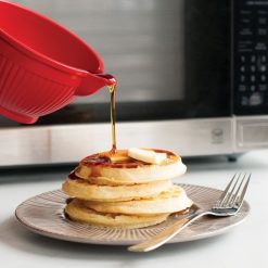 Nordic Ware Plastic Micro Mix & Melt Bowl -All-Clad Shop 68923 waffle pour 780x780 04