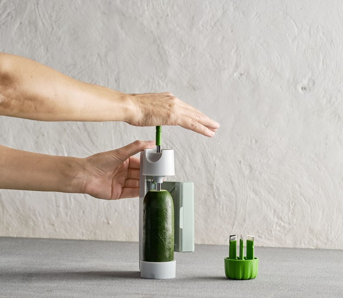 Kuhn Rikon Betty Bossi Veggie Sheet Slicer Kuhn Rikon Betty Bossi Veggie Sheet Slicer -All-Clad Shop bb65061z3