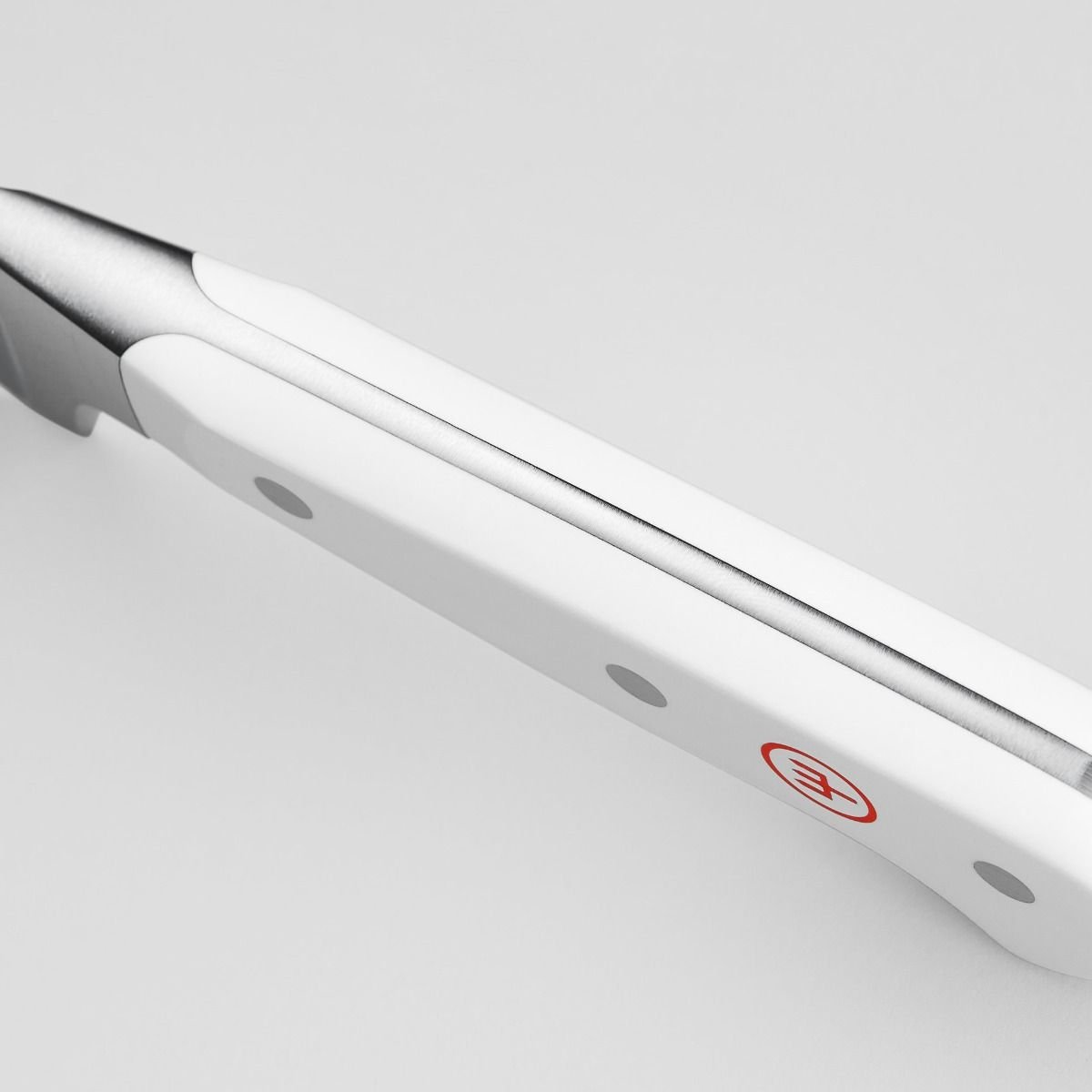 Wusthof Classic White 7-Piece Set | Acacia Wusthof Cutlery Wusthof Classic White 7-Piece Set | Acacia -All-Clad Shop clw detail tang 01 1