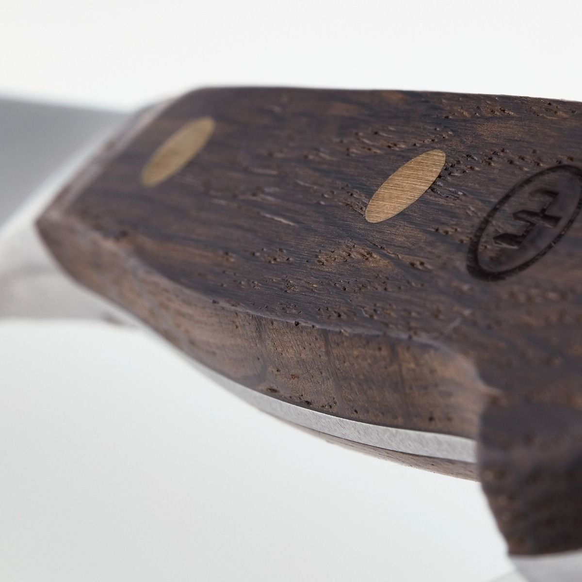 Wusthof Crafter 4-Piece Steak Knife Set Wusthof Cutlery Wusthof Crafter 4-Piece Steak Knife Set -All-Clad Shop crafter handle detail 2