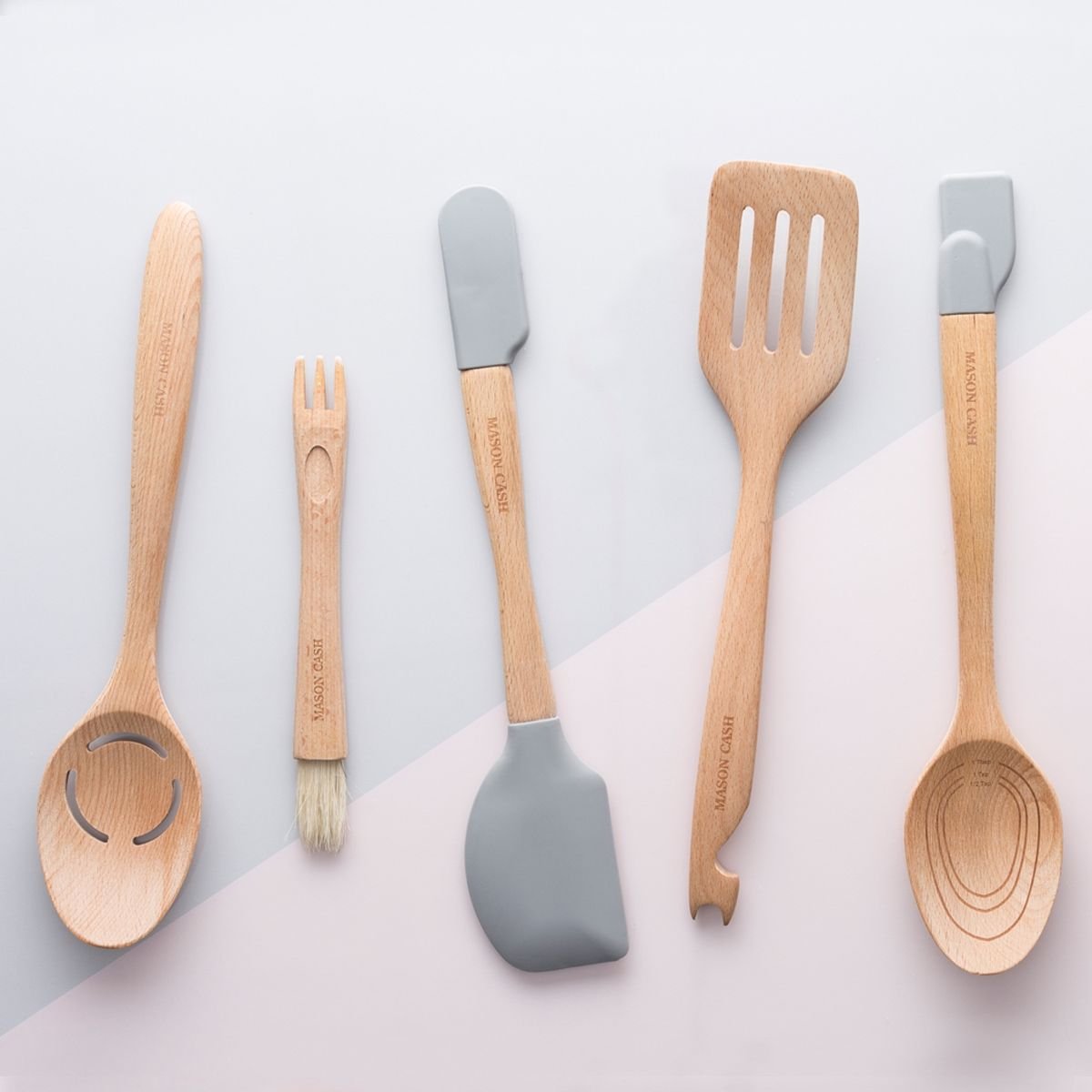 Mason Cash Innovative Kitchen Tool Set Mason Cash Innovative Kitchen Tool Set -All-Clad Shop ekb mcikts lifestyle 12