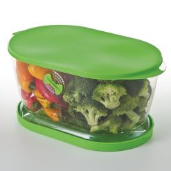 Progressive Lettuce Keeper | 4.7-Quart 4 Progressive Lettuce Keeper | 4.7-Quart -All-Clad Shop lks 06 use 2