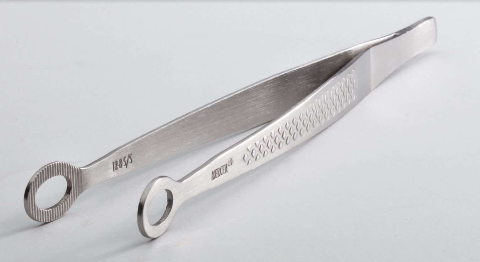 Mercer Culinary Flat Oval Precision Plus Stainless Steel Plating Tongs | 6.125" Mercer Culinary Flat Oval Precision Plus Stainless Steel Plating Tongs | 6.125" -All-Clad Shop m35238