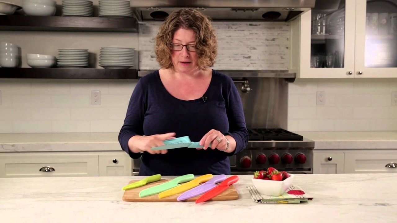 Cuisinart Advantage Color Collection | 12-Piece Ceramic Coated Color Knife + Blade Guards Set Cuisinart Advantage Color Collection | 12-Piece Ceramic Coated Color Knife + Blade Guards Set -All-Clad Shop