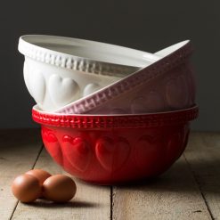 Mason Cash Hearts S12 (4.25 Qt) Mixing Bowl | Cream 5 Mason Cash Hearts S12 (4.25 Qt) Mixing Bowl | Cream -All-Clad Shop mc hearts 2