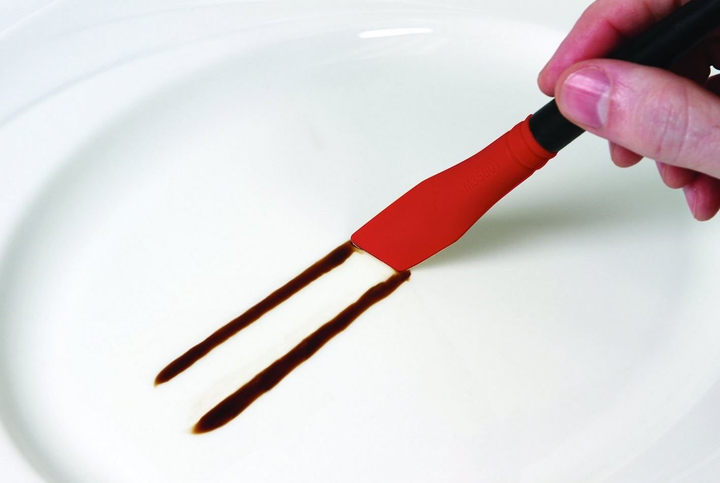 Mercer Silicone Plating Brush - 60" Angle Mercer Culinary Mercer Silicone Plating Brush - 60" Angle -All-Clad Shop mercer plating tools m35601 image 02