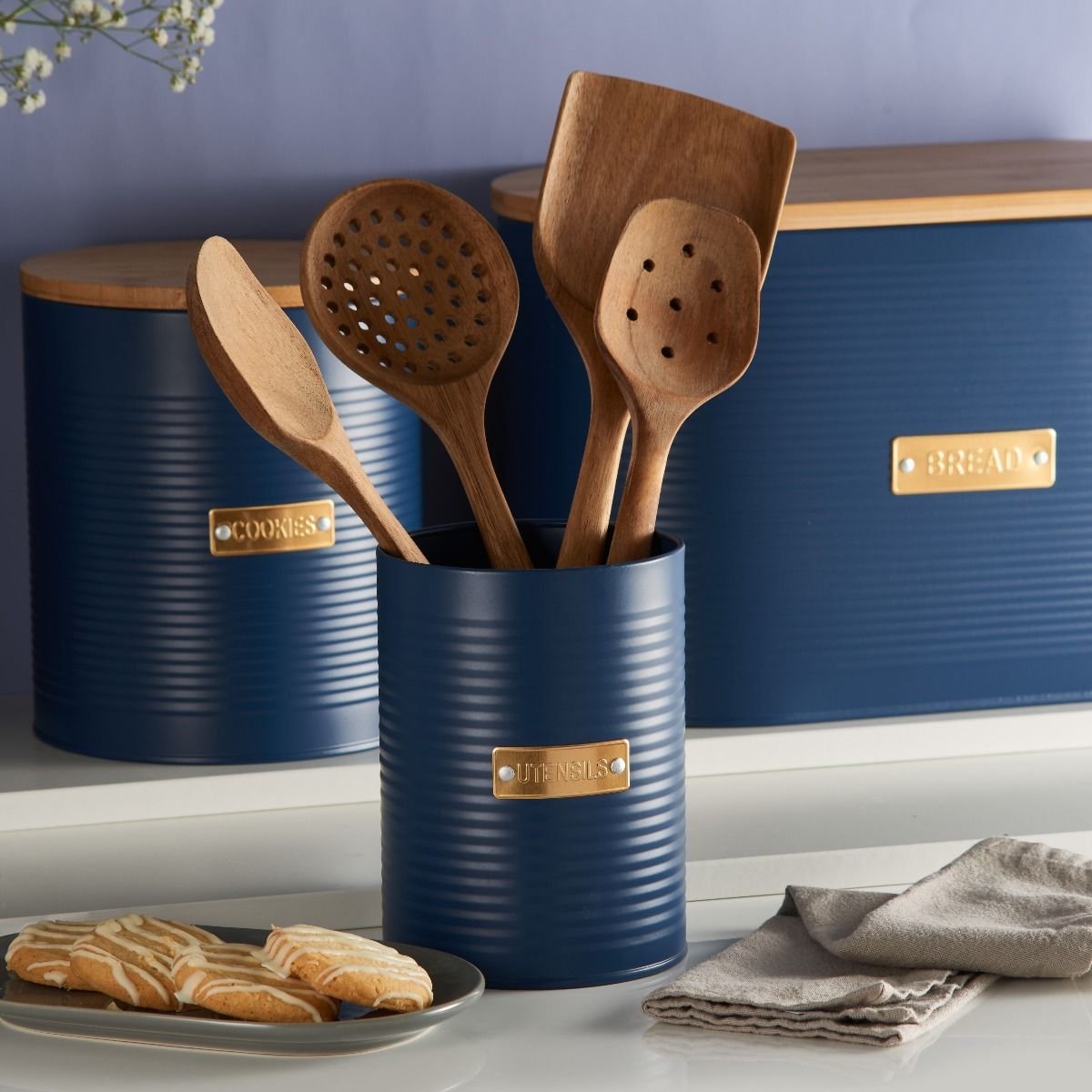 Typhoon Otto Utensil Pot | Navy Typhoon Otto Utensil Pot | Navy -All-Clad Shop otto navy port a 1