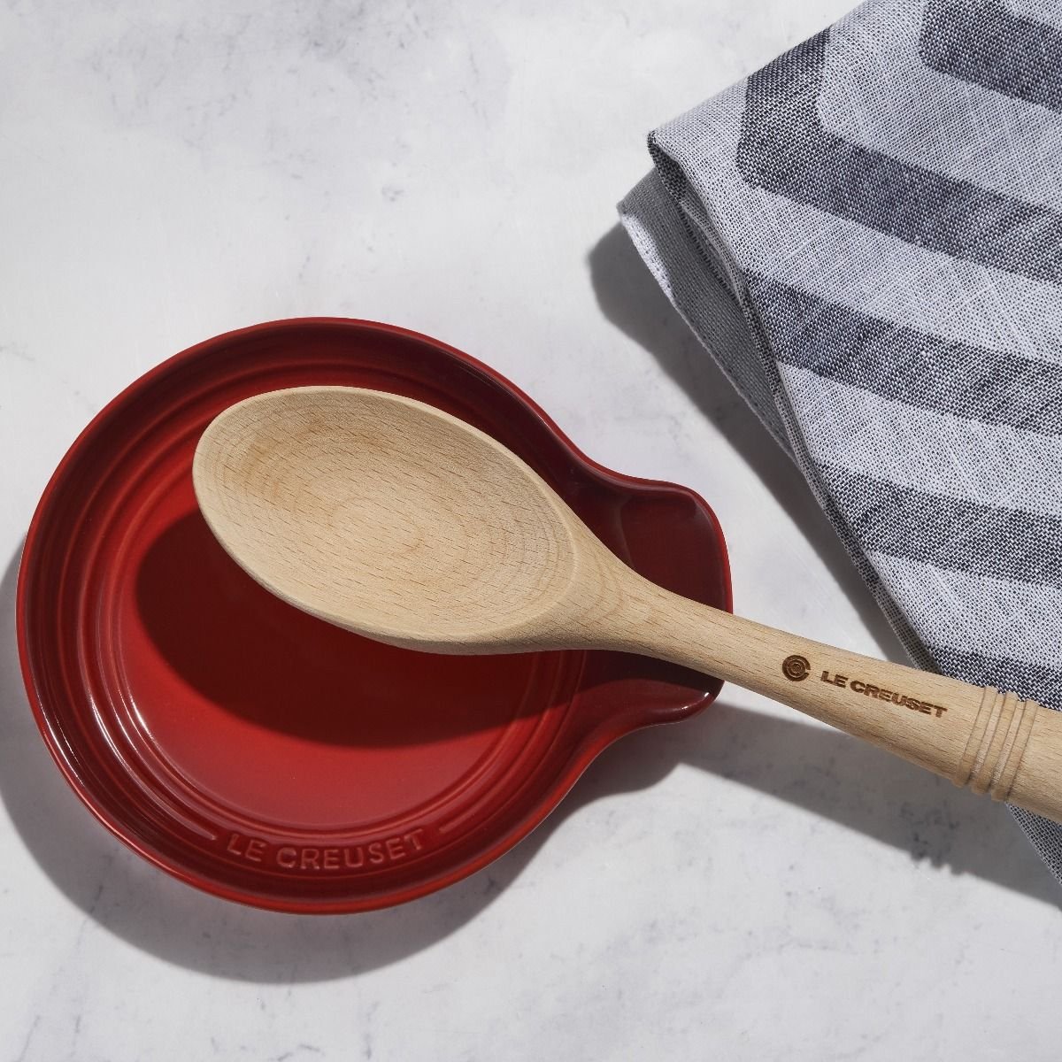 Le Creuset 6" Spoon Rest | Cerise/Cherry Red Le Creuset 6" Spoon Rest | Cerise/Cherry Red -All-Clad Shop rs14477 spoonrest
