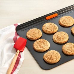 Le Creuset Craft Series Medium Spatula | Cerise/Cherry Red -All-Clad Shop rs15403 cookieset scr