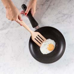 Mason Cash Innovative Kitchen Turner & Rack Grabber -All-Clad Shop sloturn2