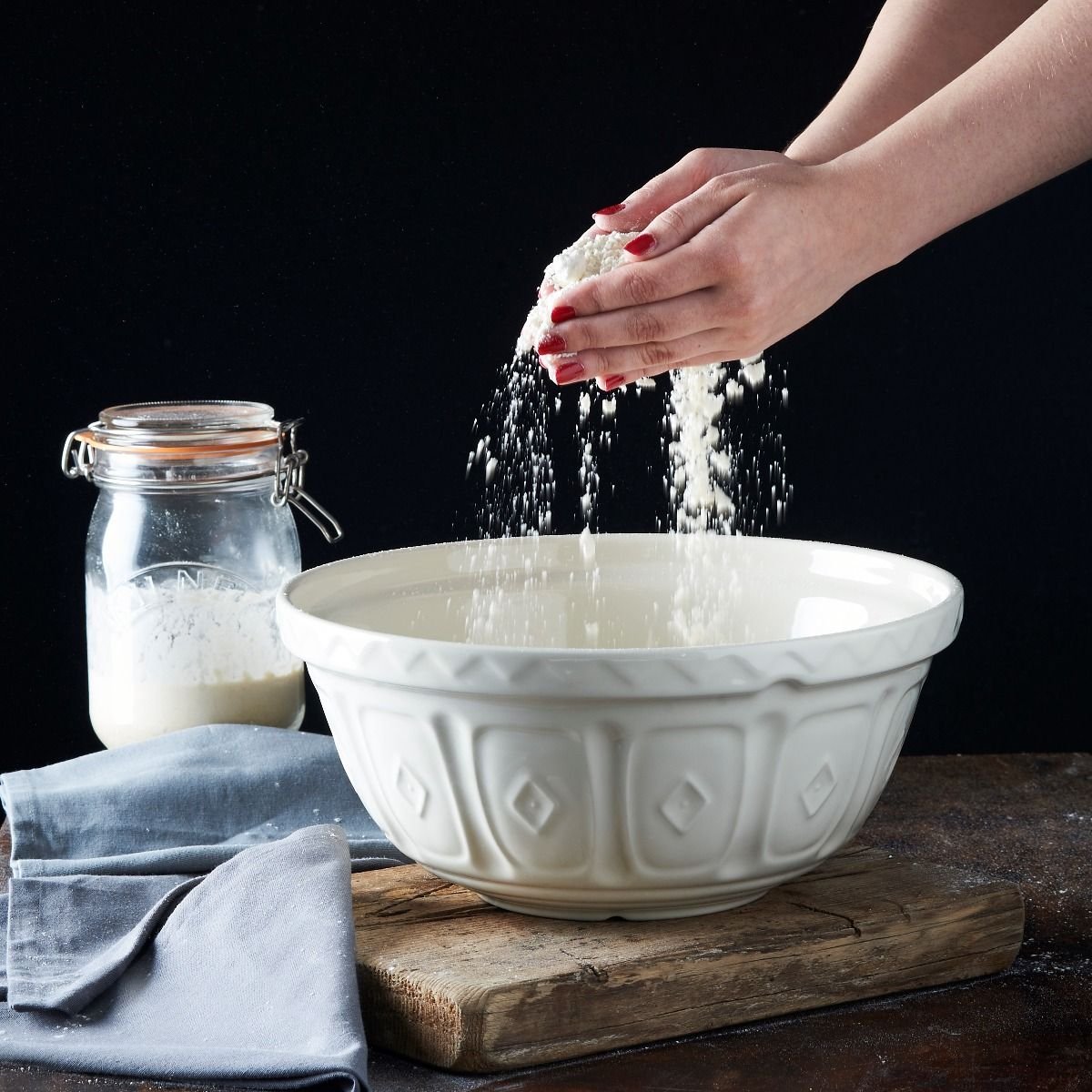 Mason Cash Color Mix S12 (4.25 Qt) Mixing Bowl | Cream Mason Cash Color Mix S12 (4.25 Qt) Mixing Bowl | Cream -All-Clad Shop